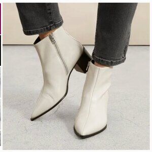 Everlane Boss Boots in White Patent Leather | Size 7.5